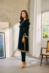 DA-1711 GREEN EMBROIDERED KURTA